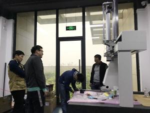 2017年10月17日中午技術(shù)人員三坐標(biāo)安裝-***天