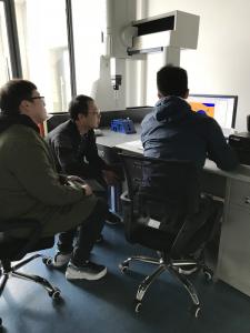 2017年10月23日三豐技術(shù)人員對(duì)我公司技術(shù)人員進(jìn)行培訓(xùn)